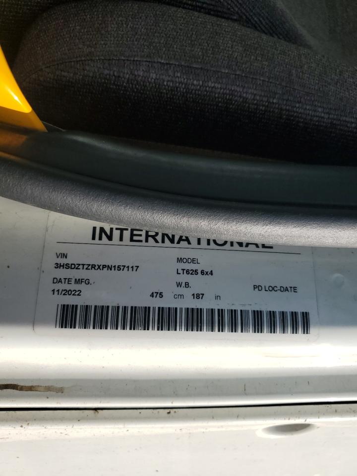 International Lt625 Image 6