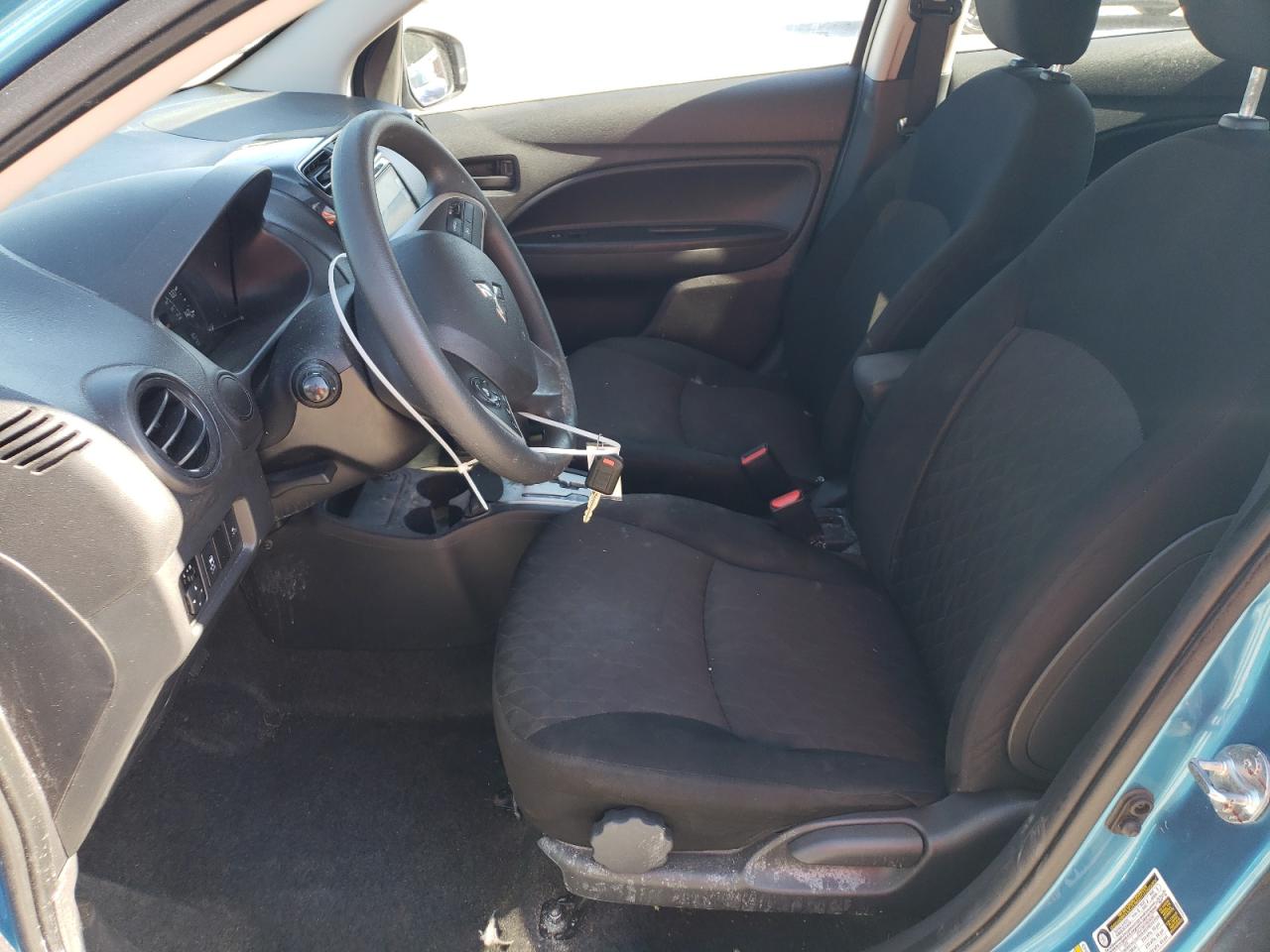 Mitsubishi Mirage Es Image 9