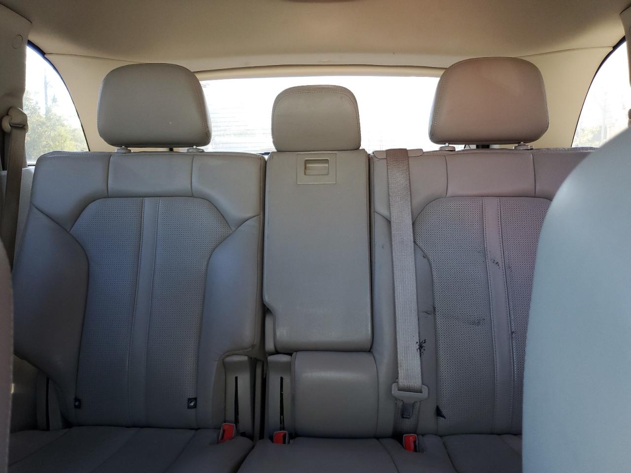 Lincoln MKX Image 11