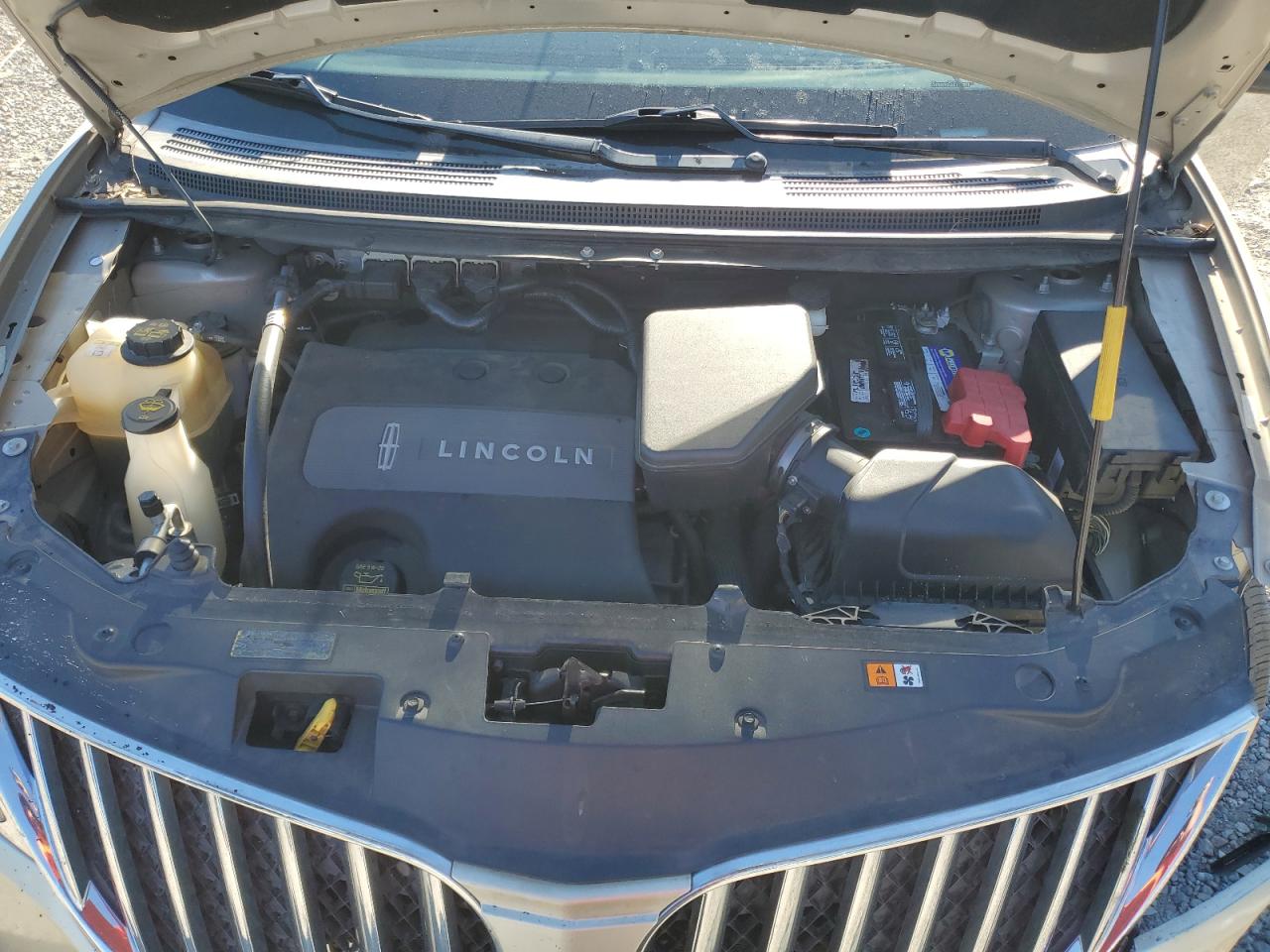Lincoln MKX Image 13