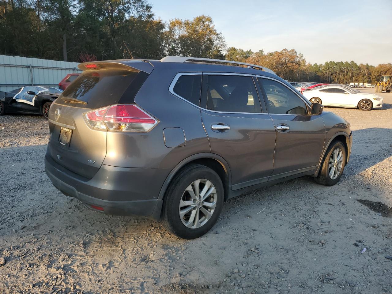 Nissan Rogue S Image 6