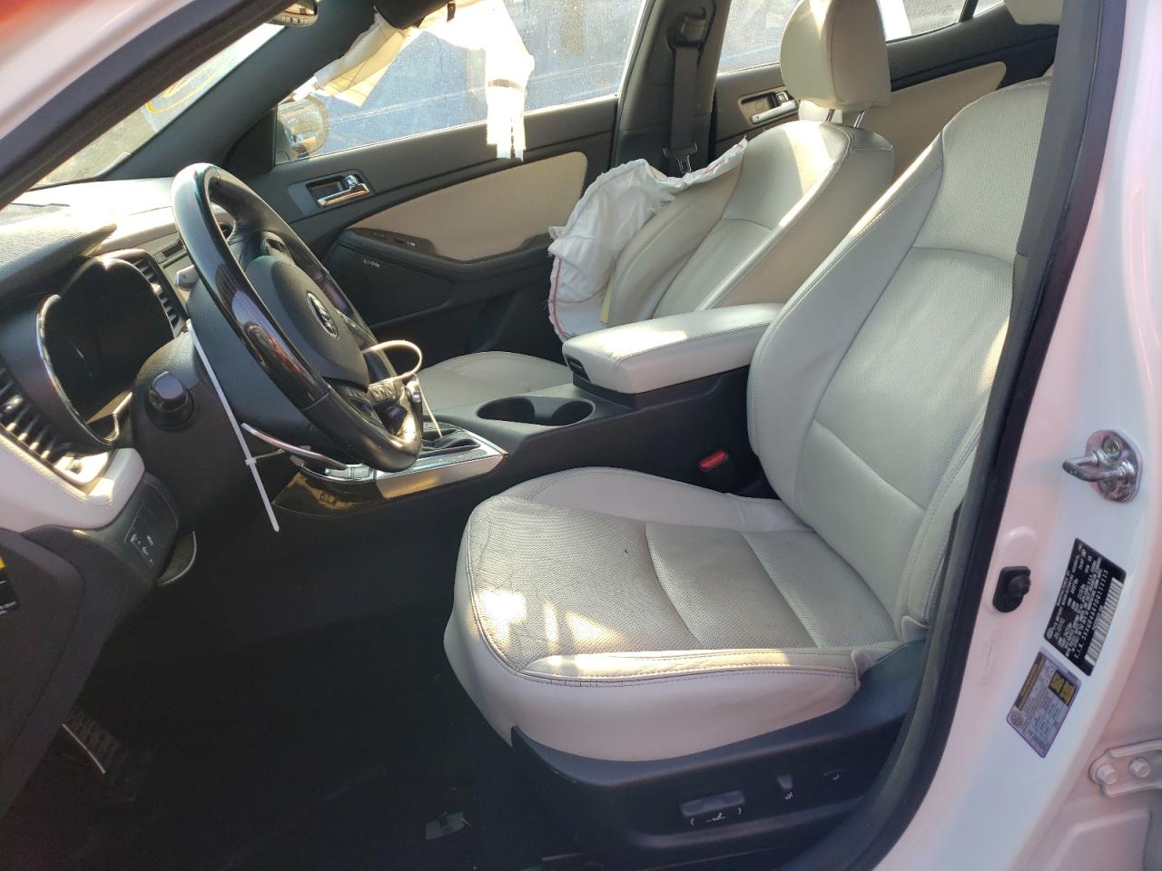 Kia Optima Sx Image 8