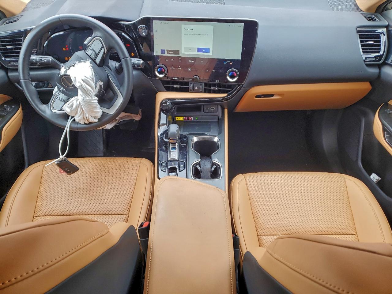 Lexus NX 350h Base Image 4