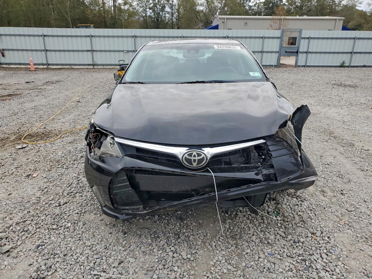 Toyota Avalon Xle Image 6