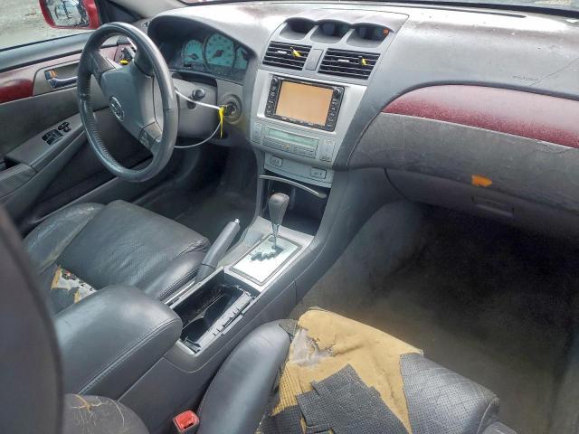 Toyota Camry Se Image 7