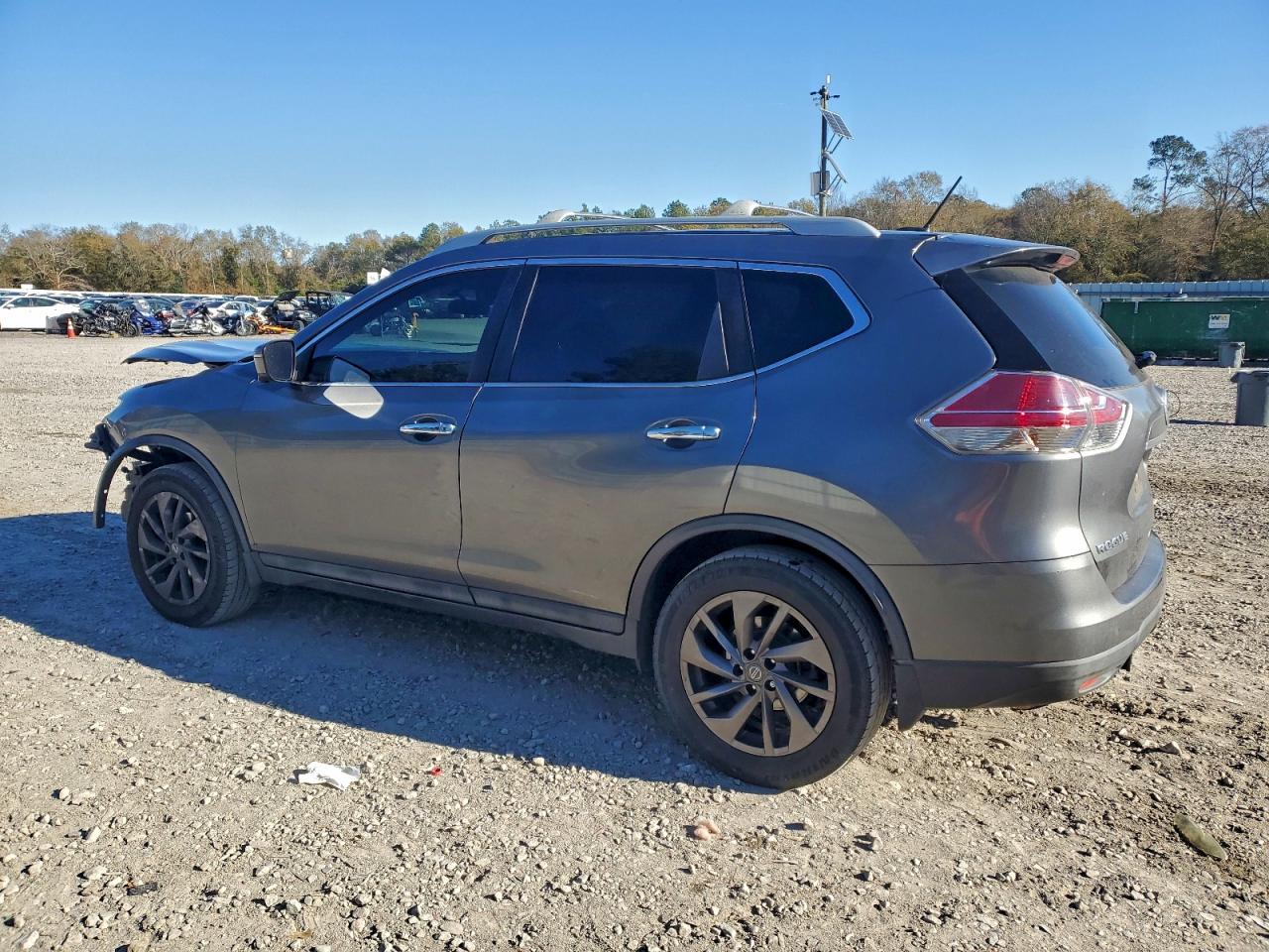Nissan Rogue S Image 9