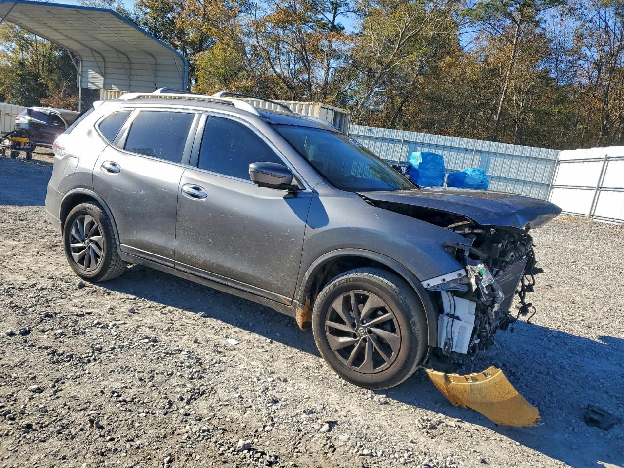 Nissan Rogue S Image 3