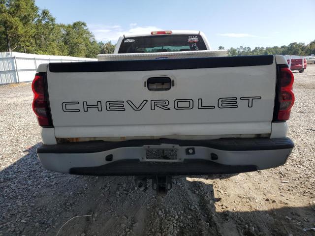 Chevrolet Silverado C1500 Classic Image 3