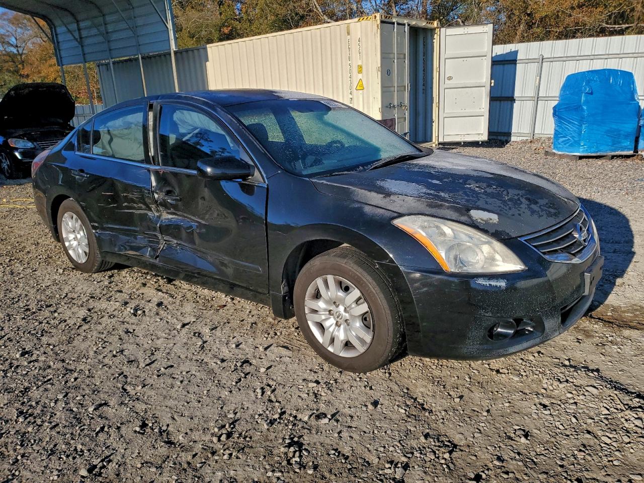 Nissan Altima Base Image 4