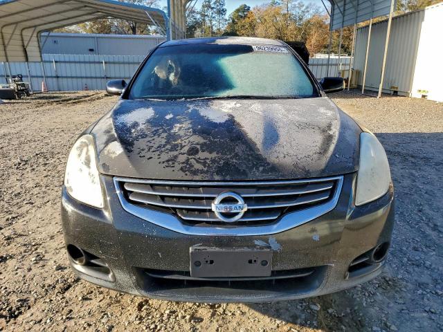 Nissan Altima Base Image 5