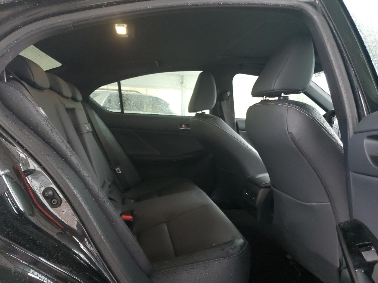 Lexus Is 350 F Sport Design Image 2