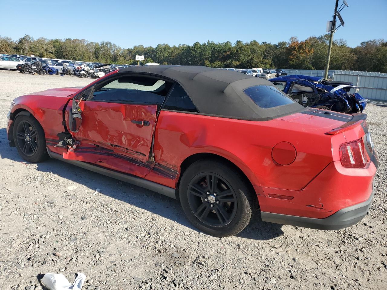 Ford Mustang Image 11