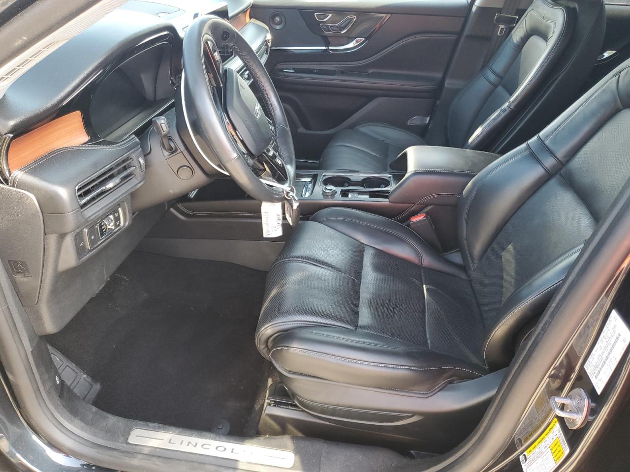 Lincoln Corsair Reserve Image 8