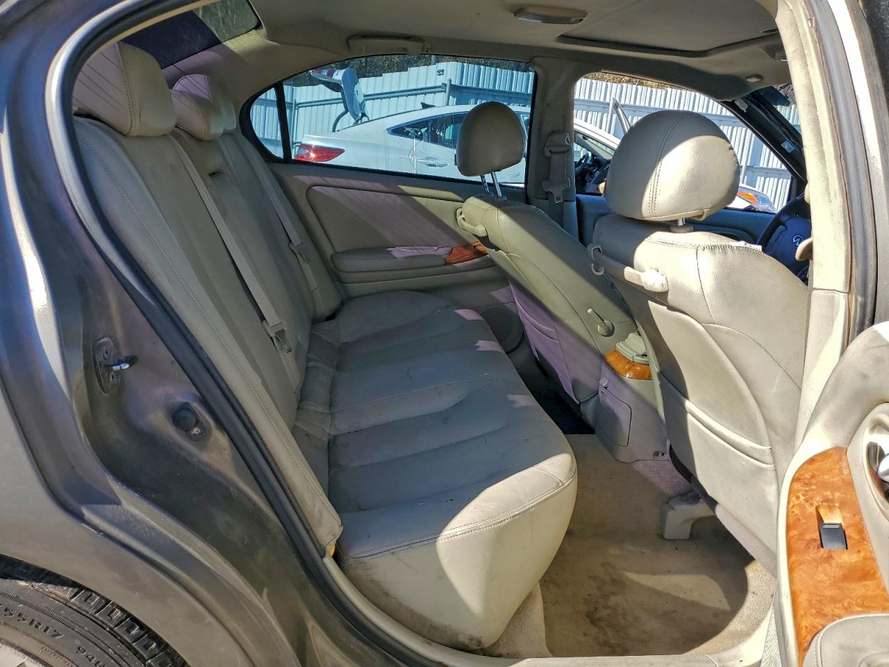 INFINITI I35 Image 12