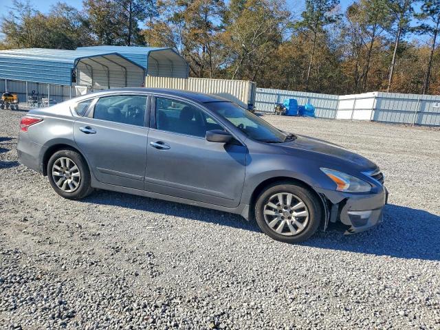 Nissan Altima 2.5 Image 7