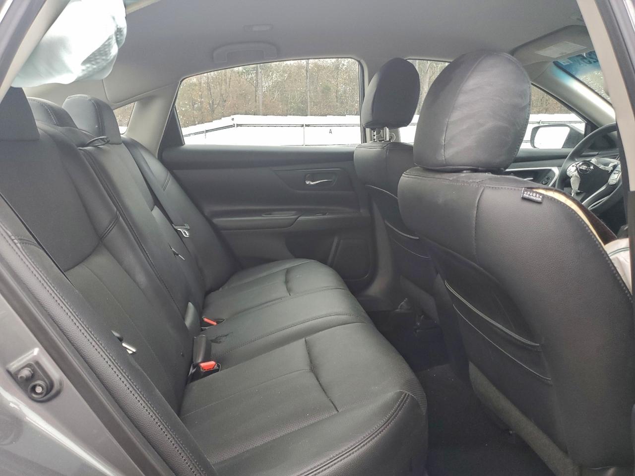 Nissan Altima 2.5 Image 12
