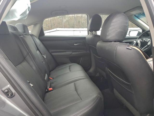 Nissan Altima 2.5 Image 12