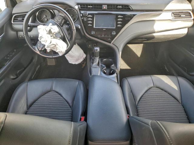 Toyota Camry Se Image 2