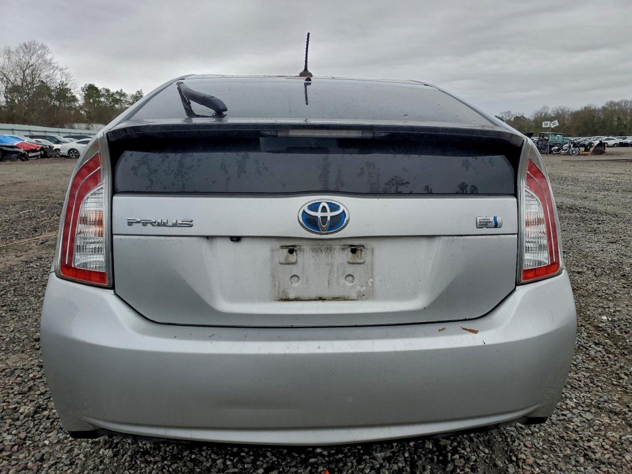 Toyota Prius Image 3