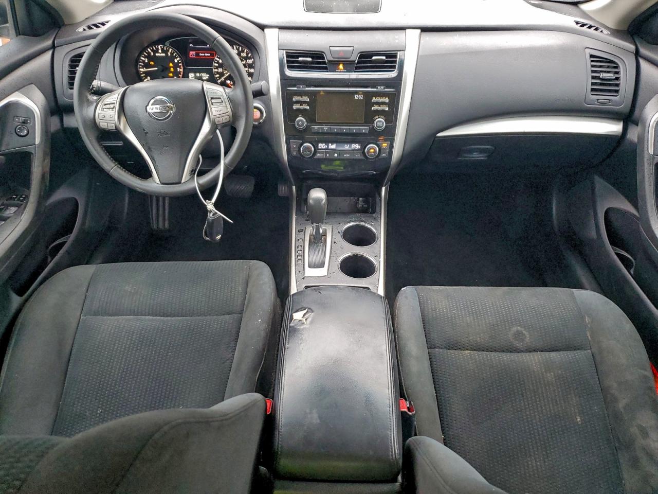 Nissan Altima 2.5 Image 9