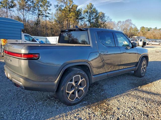 Rivian Rit Adventure Image 7