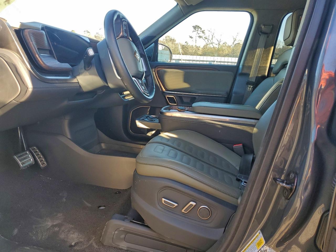 Rivian Rit Adventure Image 2