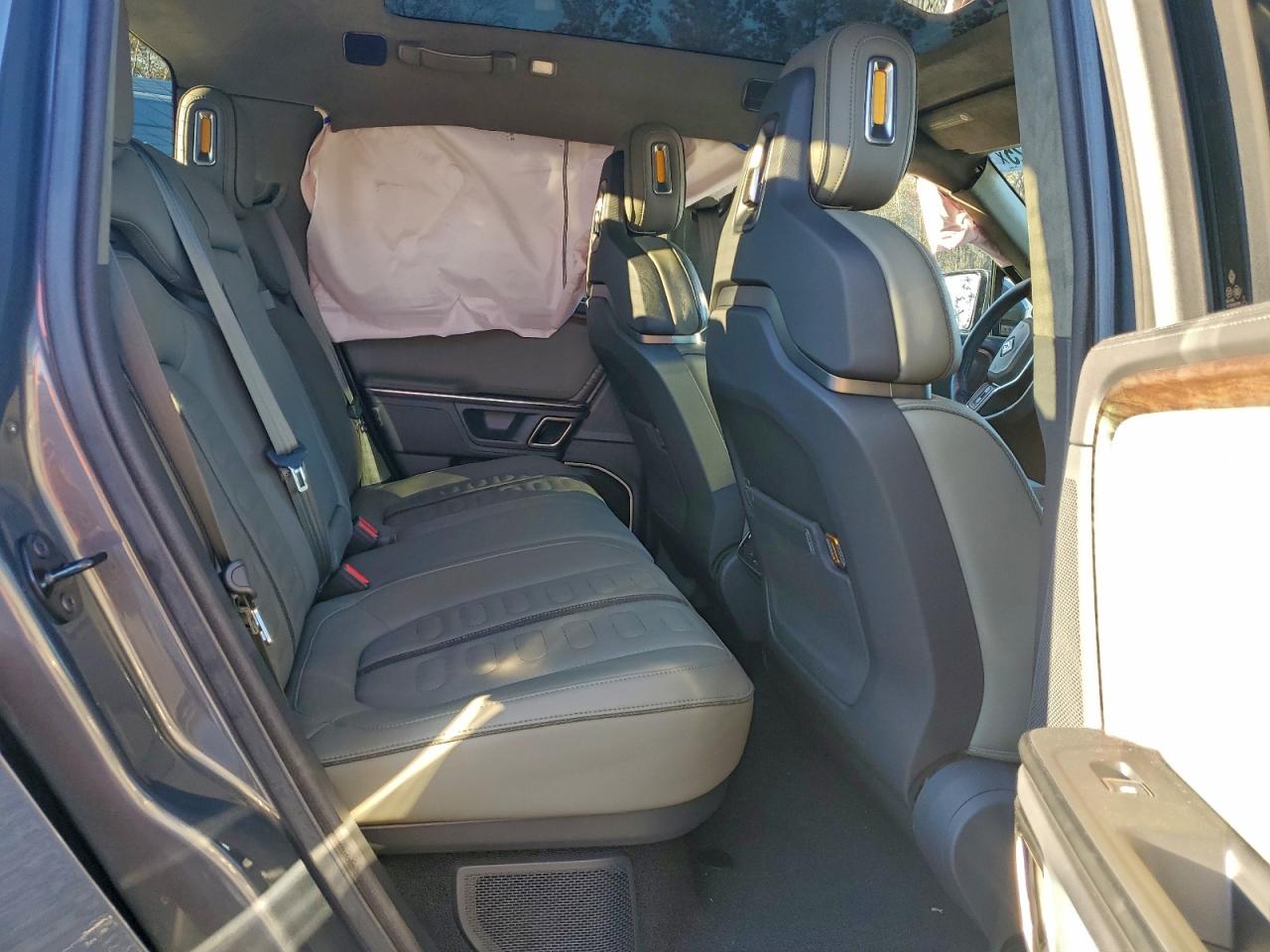 Rivian Rit Adventure Image 5