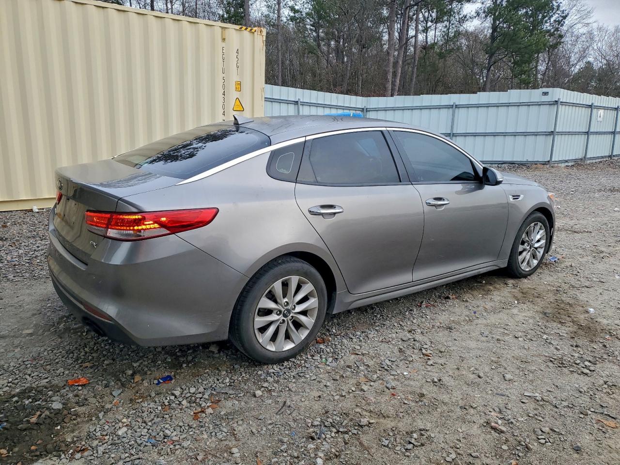 Kia Optima Ex Image 5