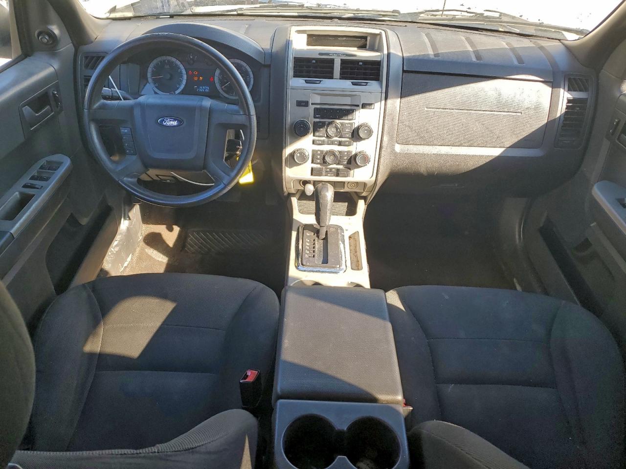 Ford Escape Xlt Image 7