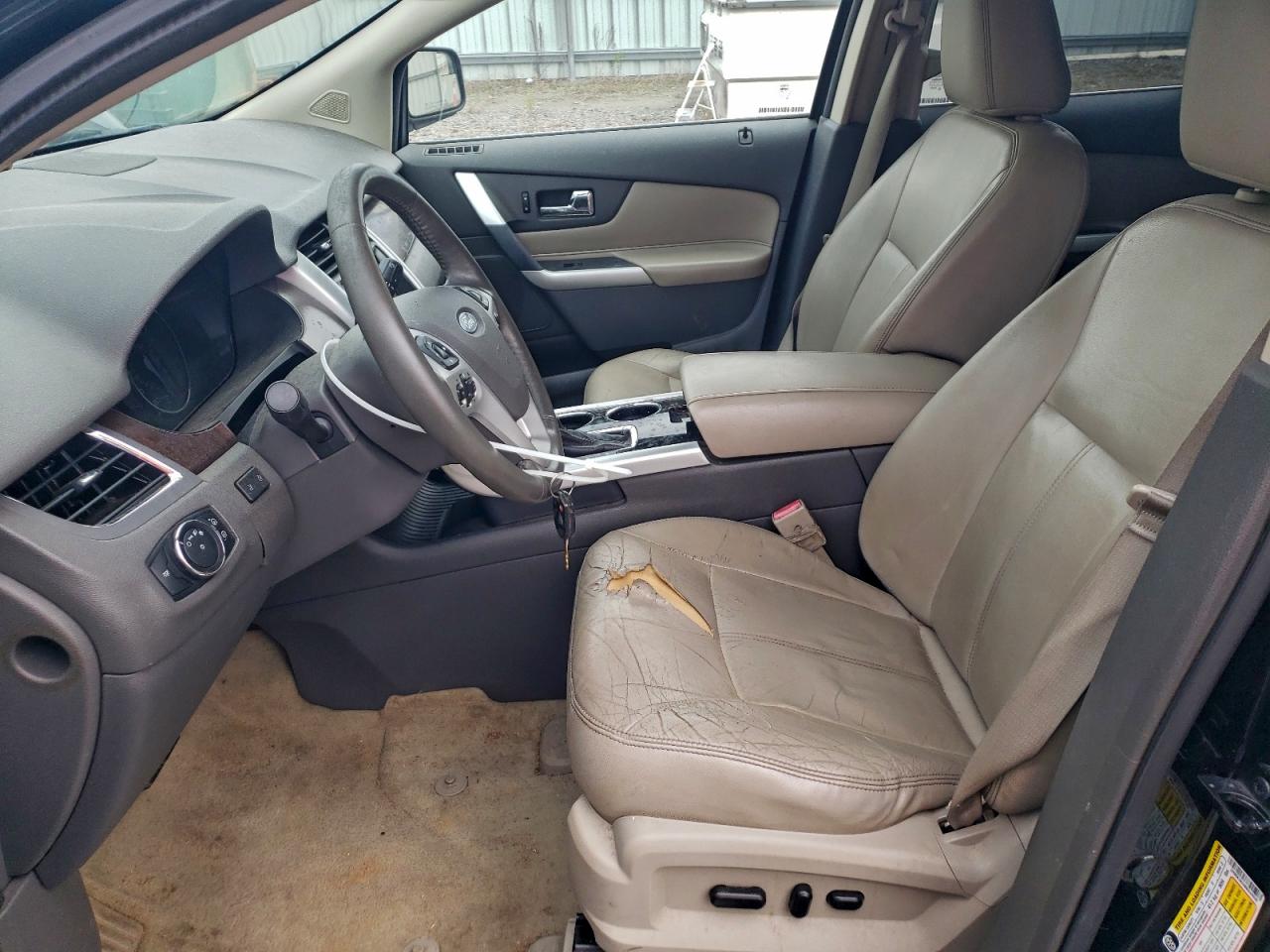 Ford Edge Limited Image 8