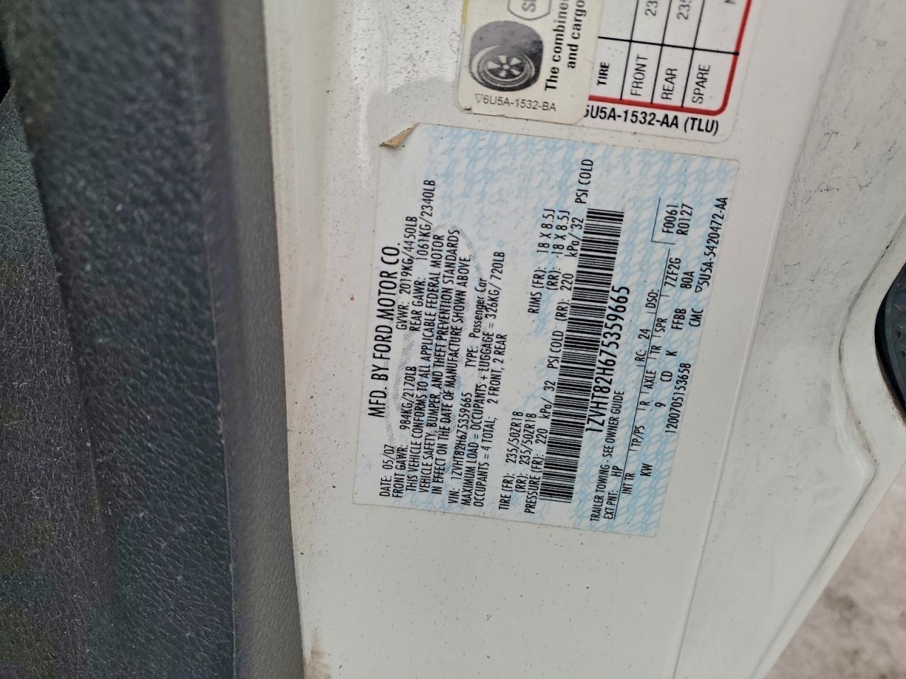 Ford Mustang Gt Image 8