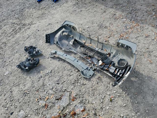 Nissan Frontier S Image 13