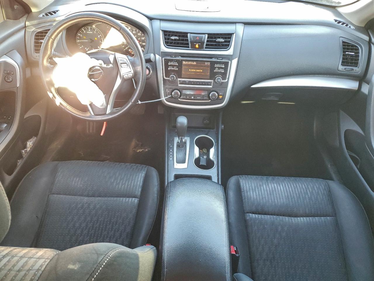 Nissan Altima 2.5 Image 9