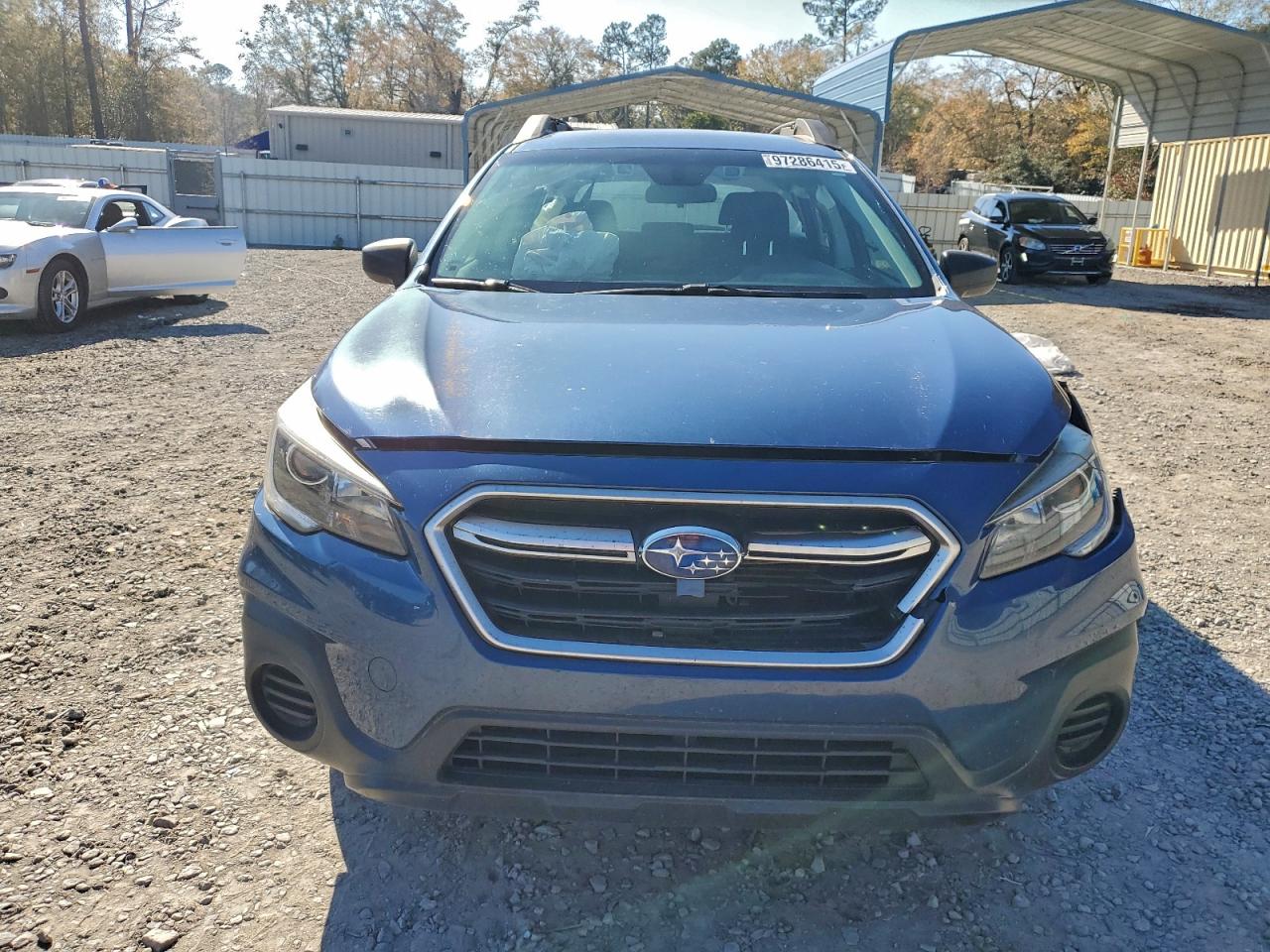 Subaru Outback 2.5i Image 6