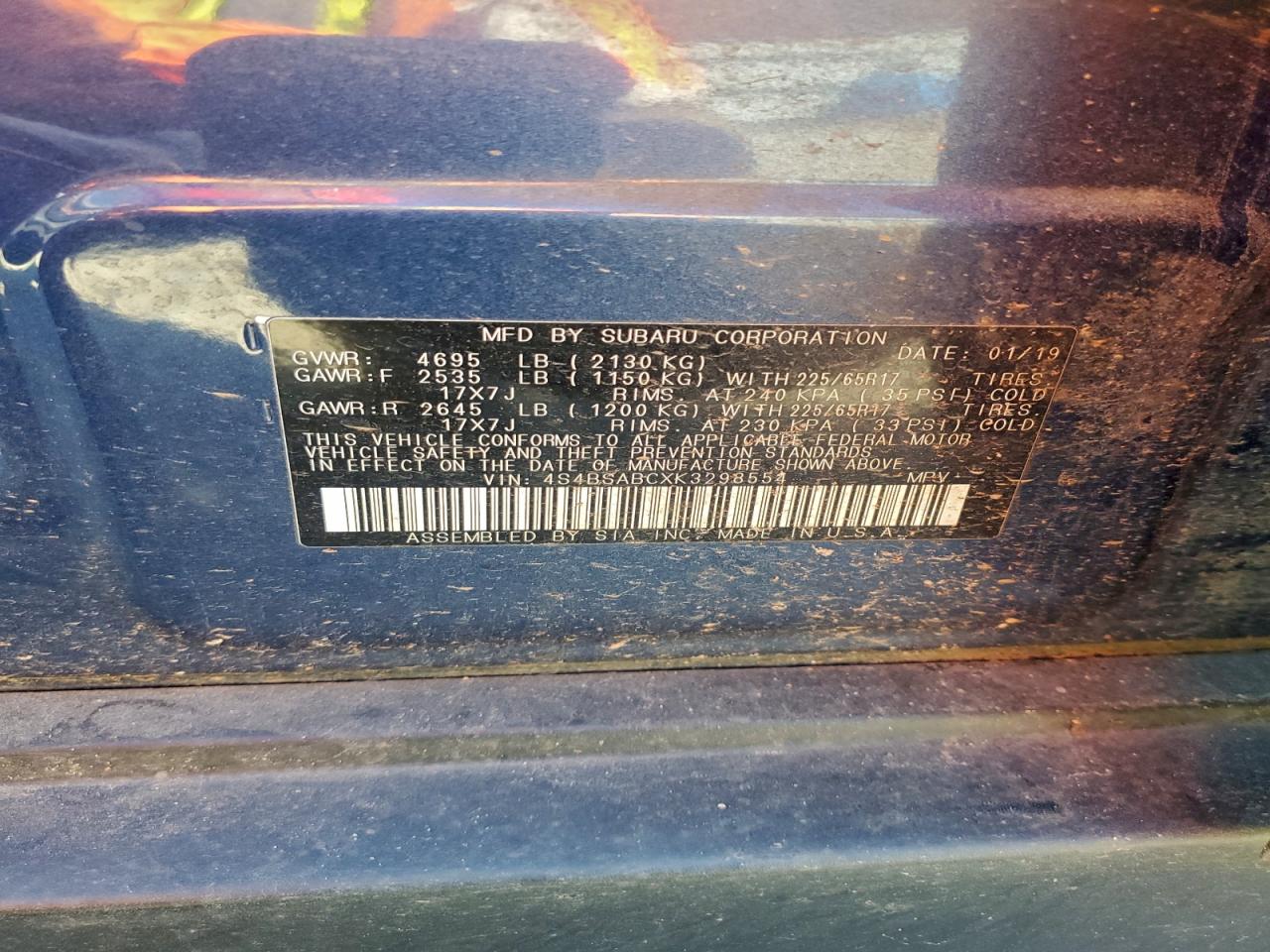 Subaru Outback 2.5i Image 10