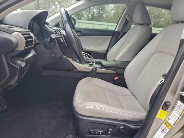 Lexus Is 200t Image 4