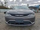 Chrysler 200 Limited Image 2