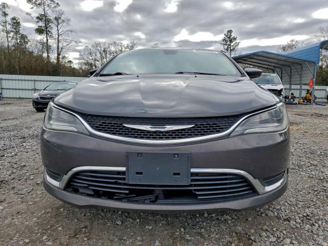 Chrysler 200 Limited Image 2