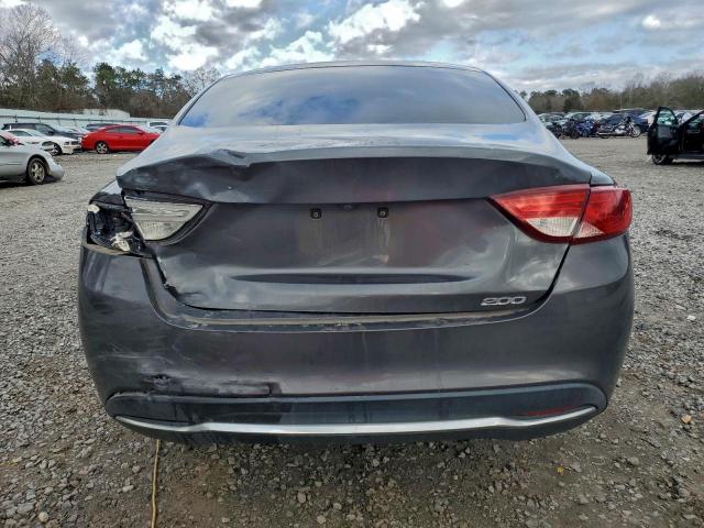 Chrysler 200 Limited Image 5