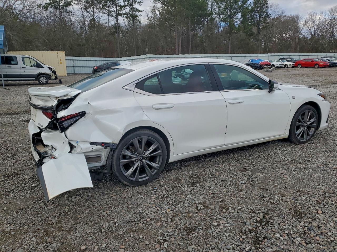 Lexus Es 350 Base Image 2