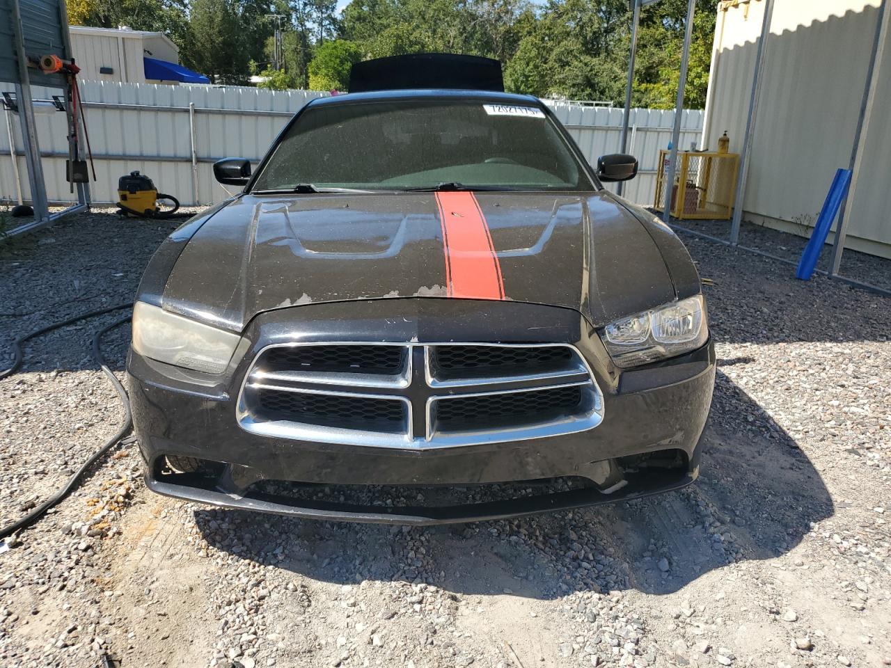 Dodge Charger Se Image 8