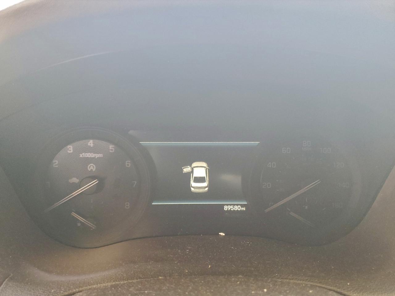 Genesis G80 Base Image 9