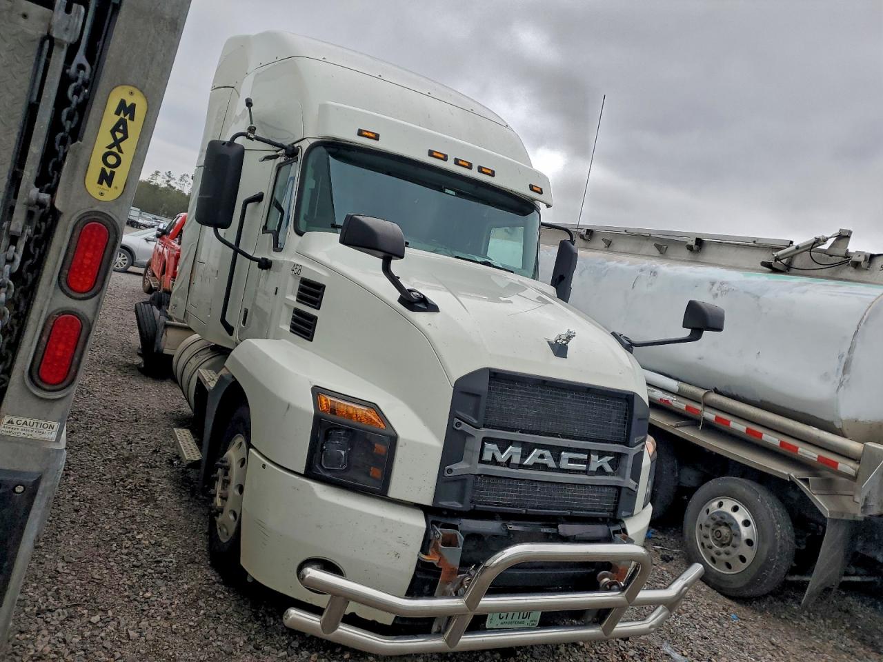 Mack Anthem Image 1