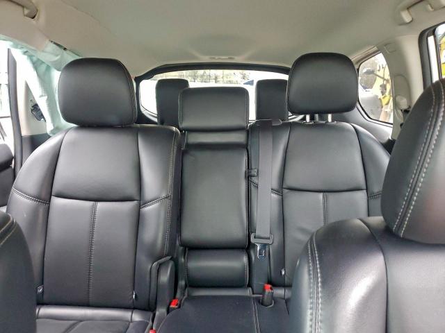 Nissan Pathfinder S Image 9