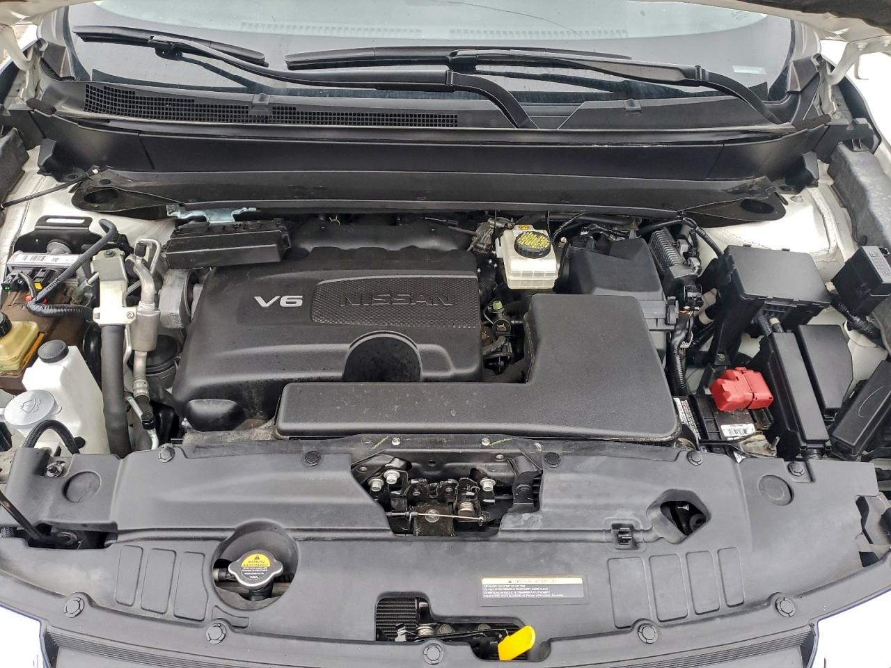 Nissan Pathfinder S Image 11