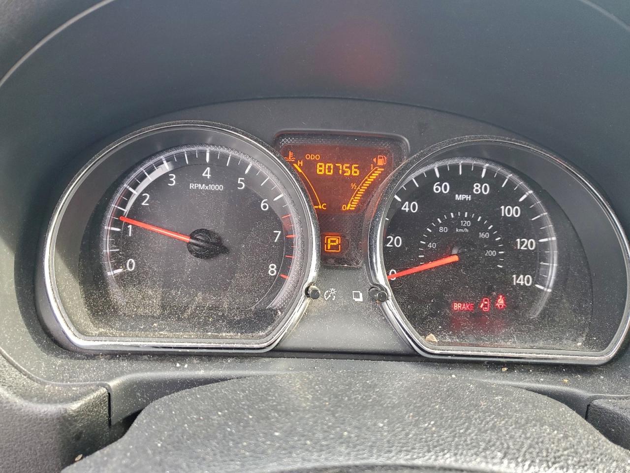 Nissan Versa S Image 5