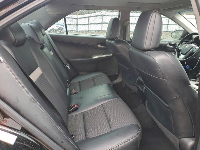 Toyota Camry Se Image 7