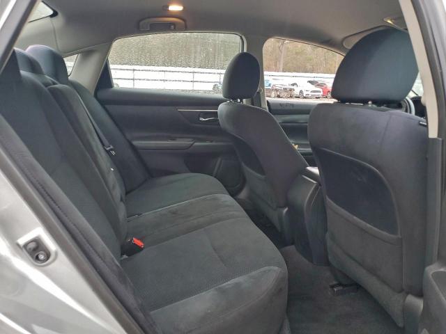 Nissan Altima 2.5 Image 9