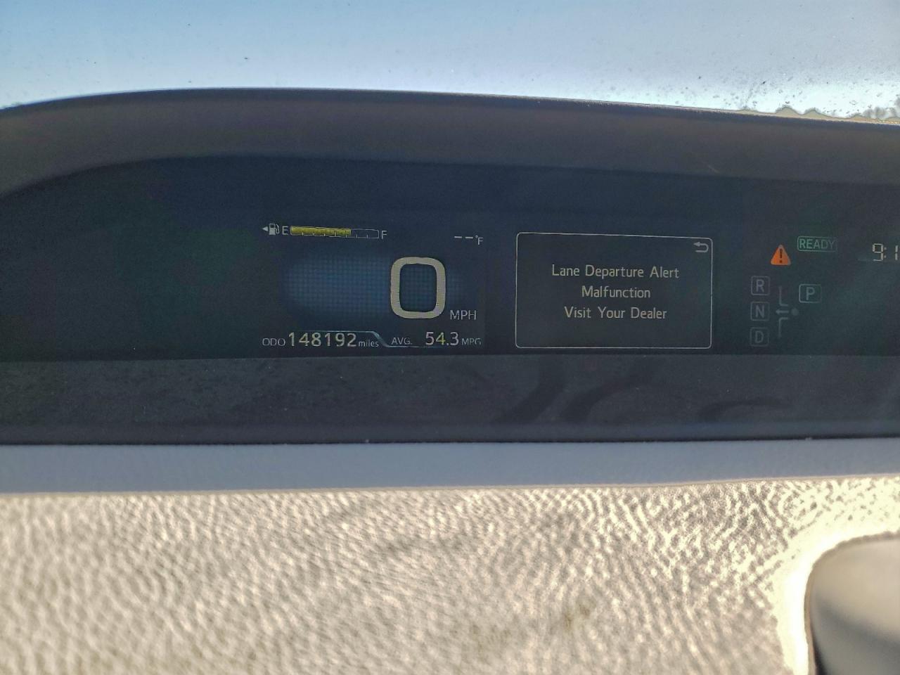 Toyota Prius Image 12