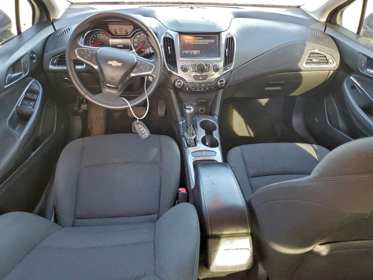 Chevrolet Cruze Lt Image 6